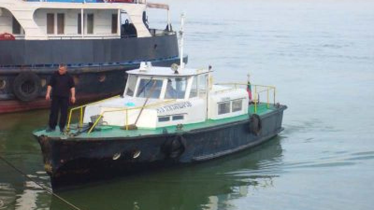 Моряк е пострадал при нападение на български шлеп от сръбски пирати
