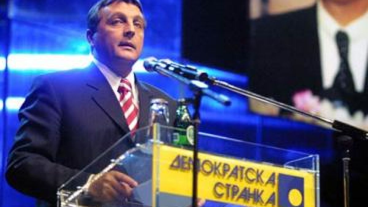Зоран Живкович: Сръбският политически елит не желае да влиза в ЕС