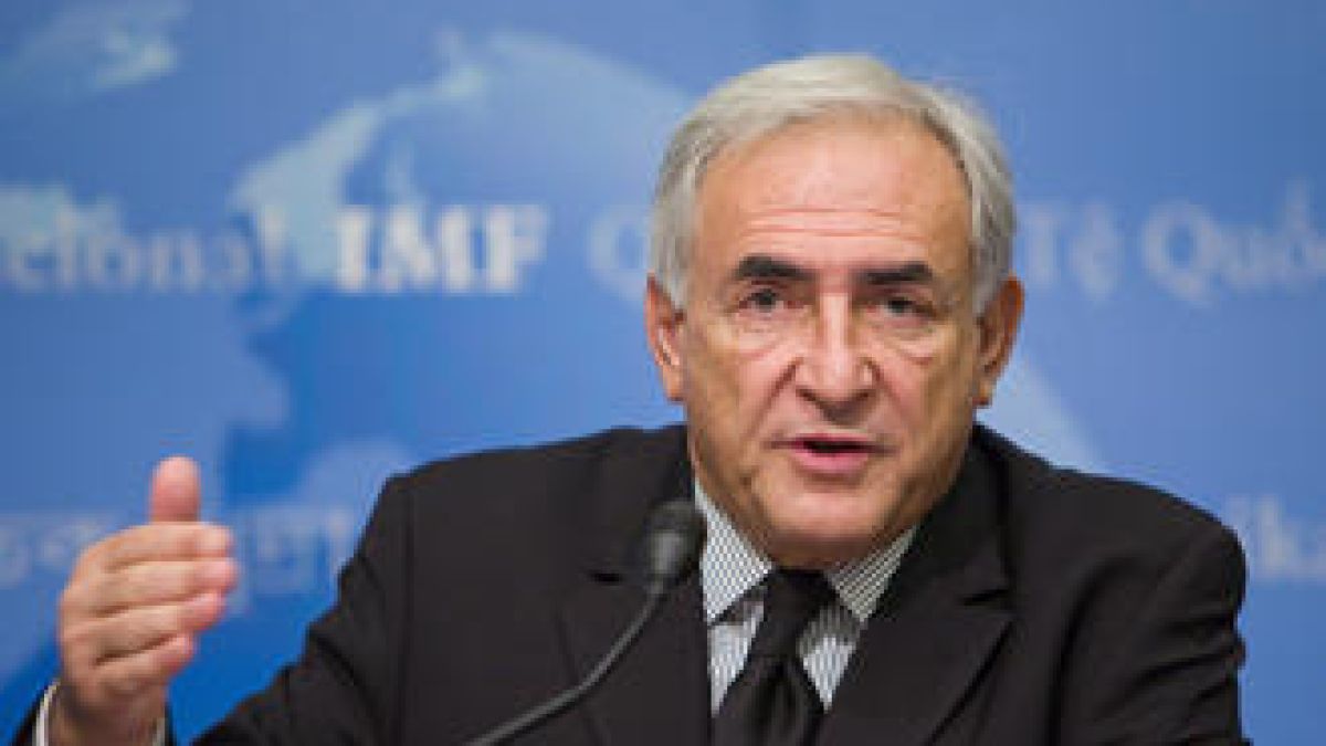 МВФ: Кризата ще се задълбочи