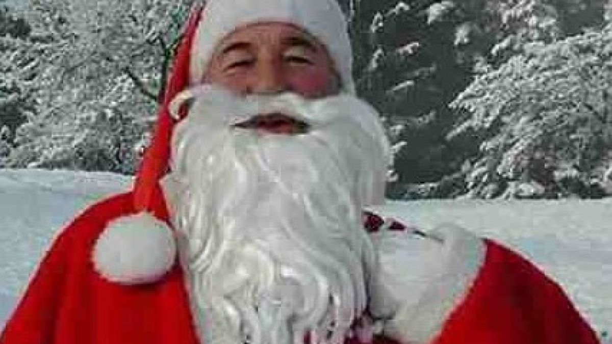 Дядо Коледа псува в Нова Зеландия, докато благодари на норвежки