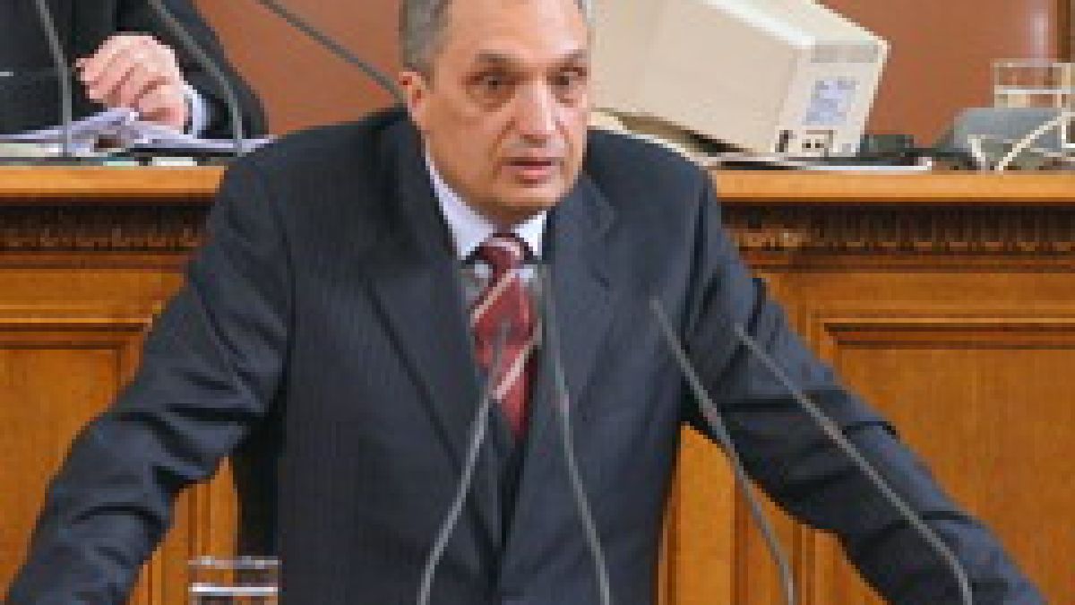 ДСБ иска парламентарна комисия да реши проблемите на полицията 