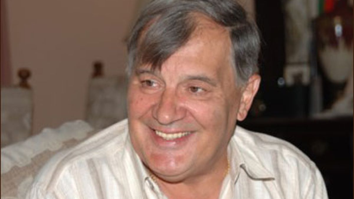 Батето в инвалидна количка