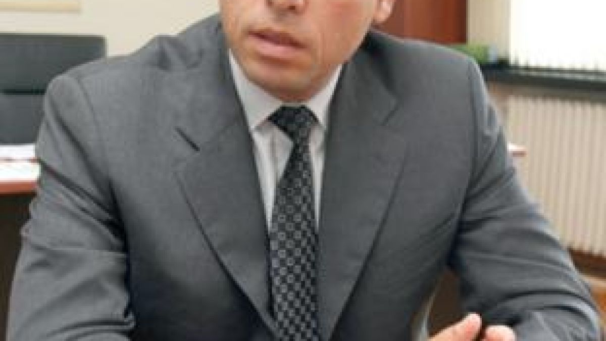 Велчев: Няма основания да чакаме девалвация на лева