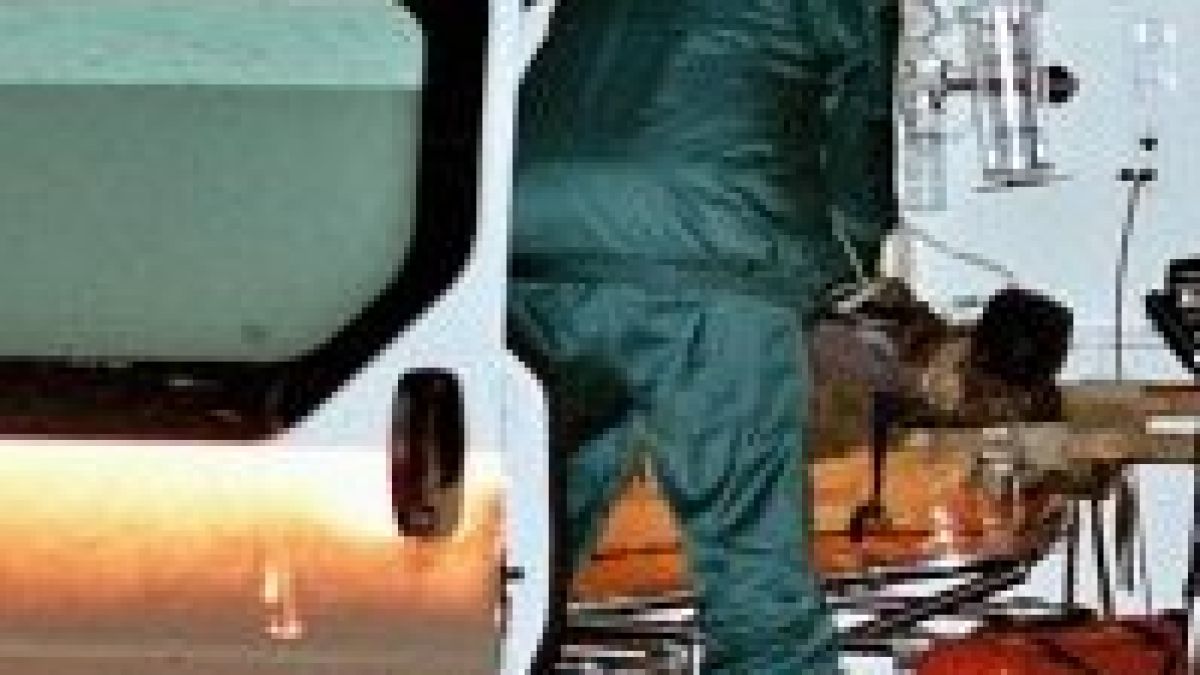 Взрив на газова бутилка рани четирима 