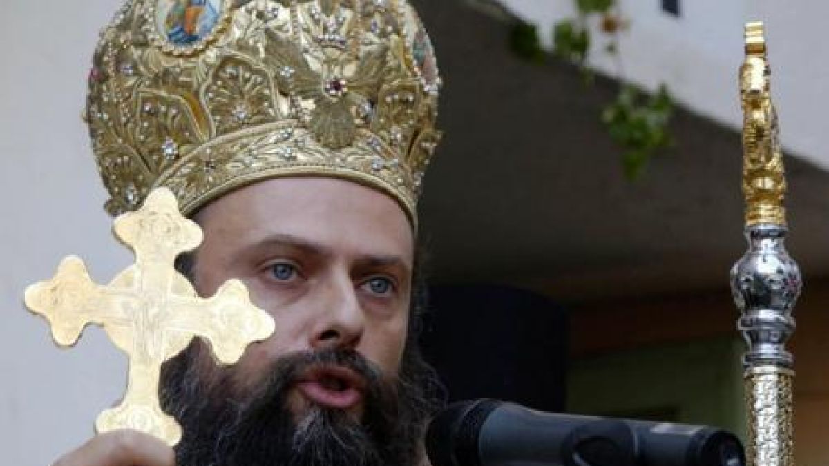 Дядо Николай иска църква за вечни времена 