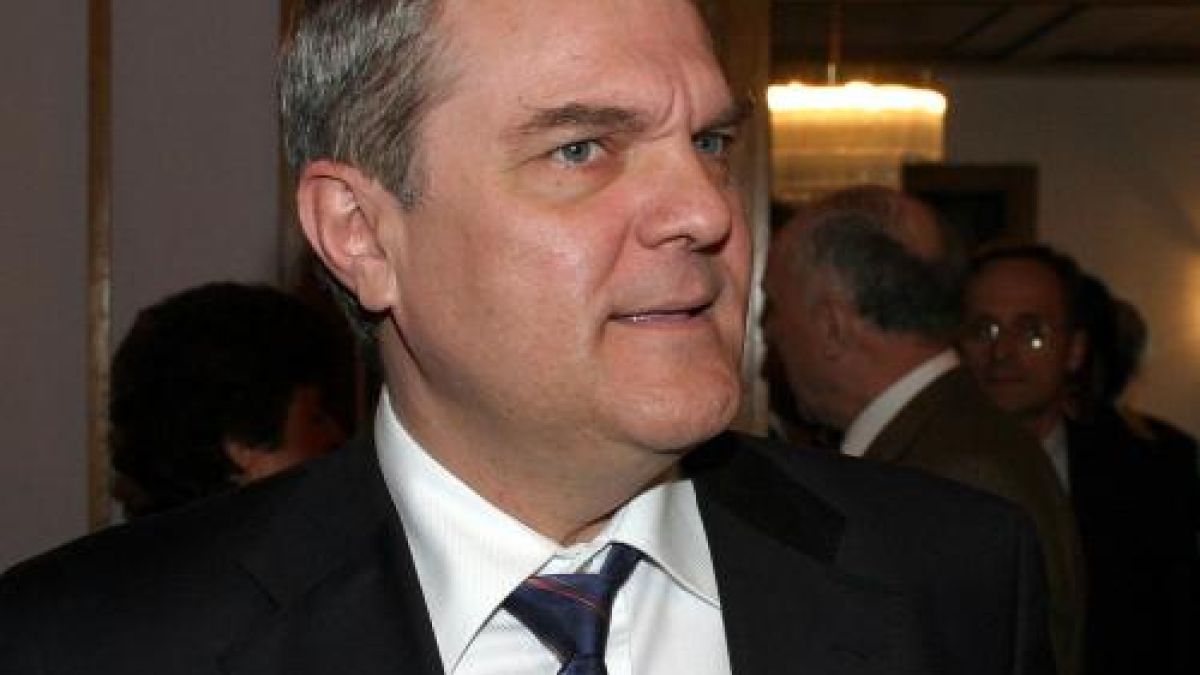 Румен Петков: Овладяхме кризата 