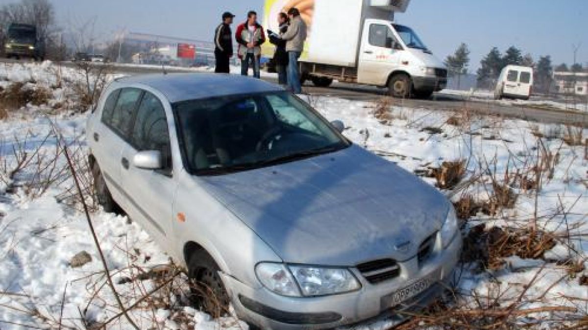 Двама гърци катастрофираха край Хасково 