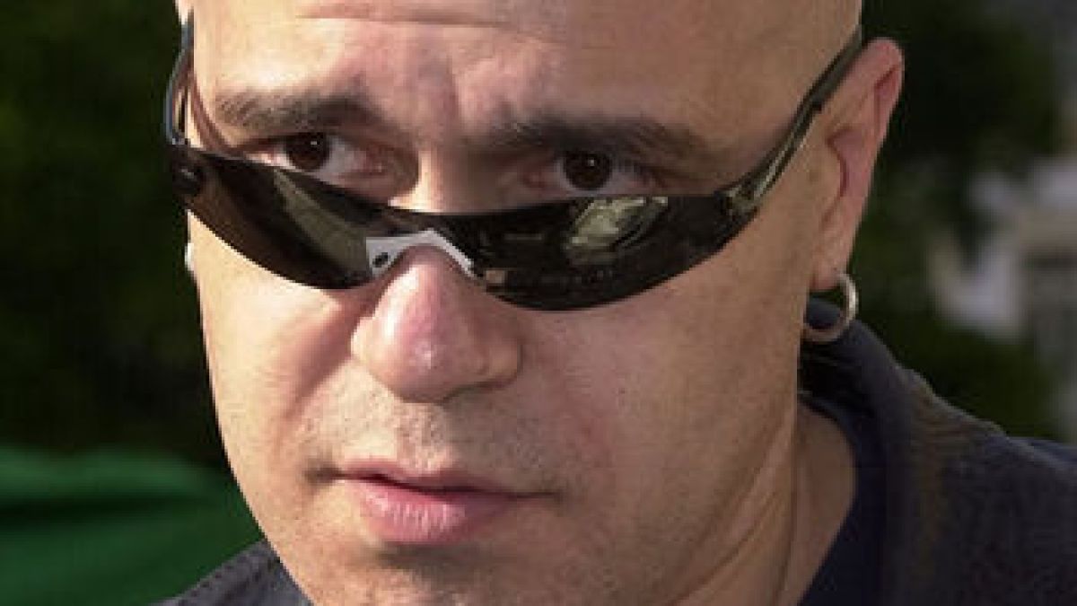 Слави Трифонов болен, иска референдум за провеждане на изборите 