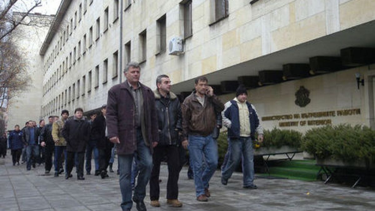 МВР и протестиращите се договориха само за втора среща