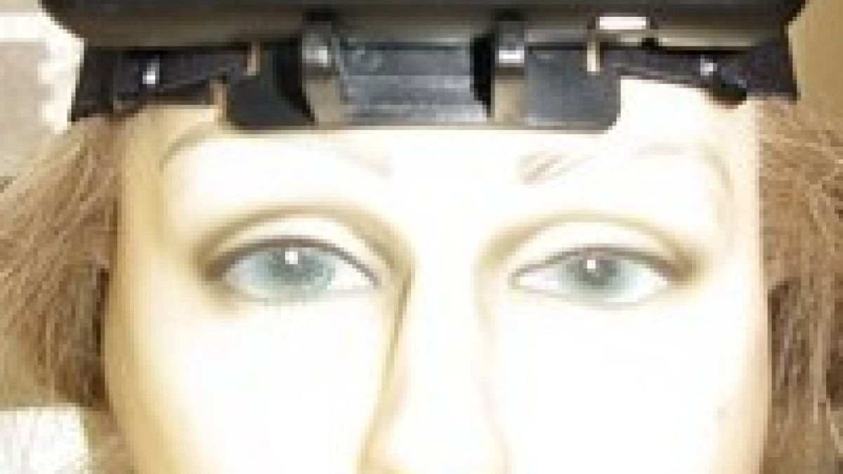 Android на шапката на мама