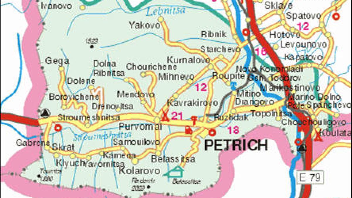 Все още са блокирани пътищата към Гърция