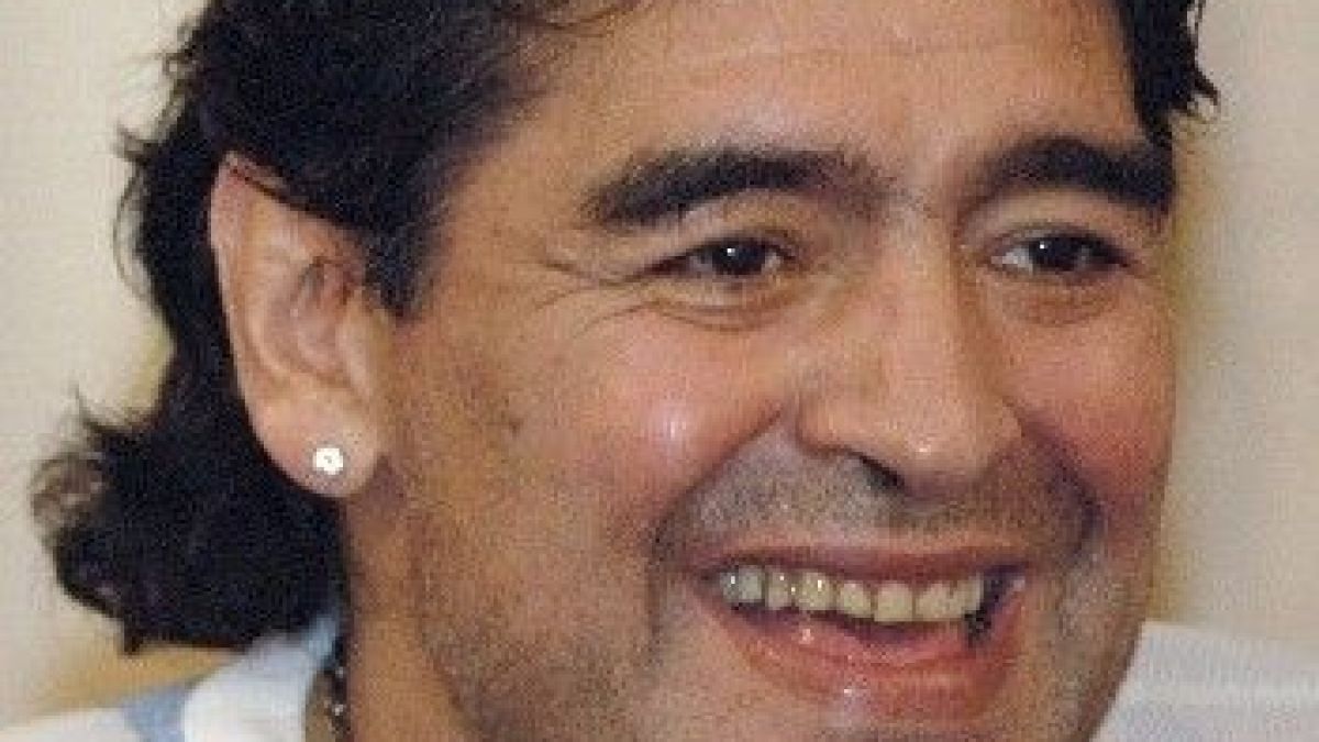 Марадона обеща на Чавес победа на референдума
