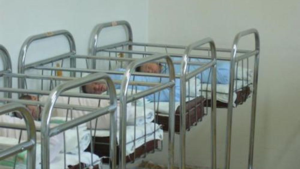 Американката, родила 8 близначета, има още шест деца