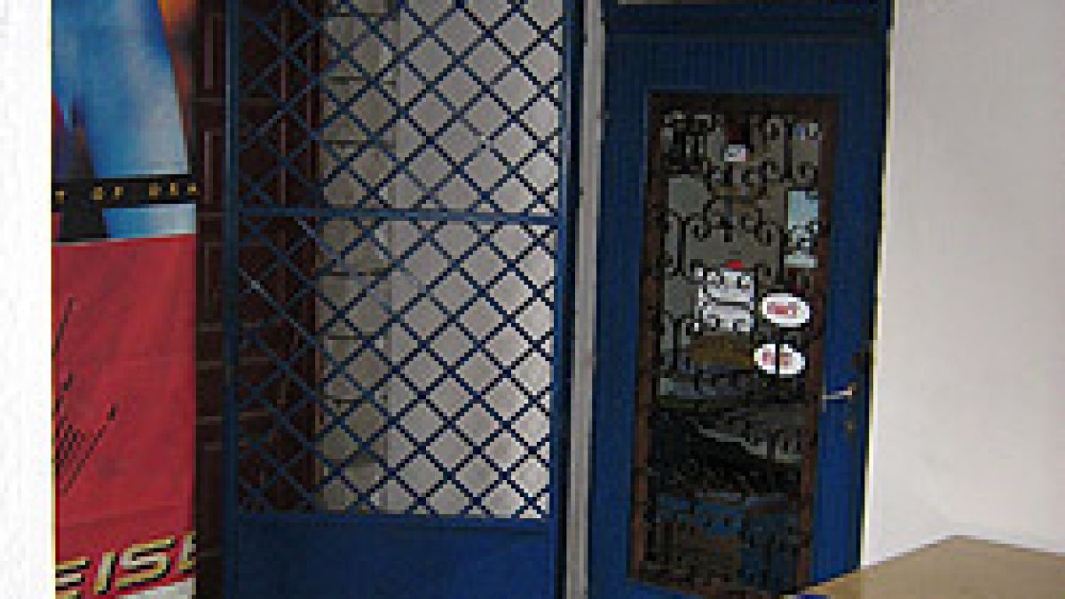 Сърби фалшифицират български визи