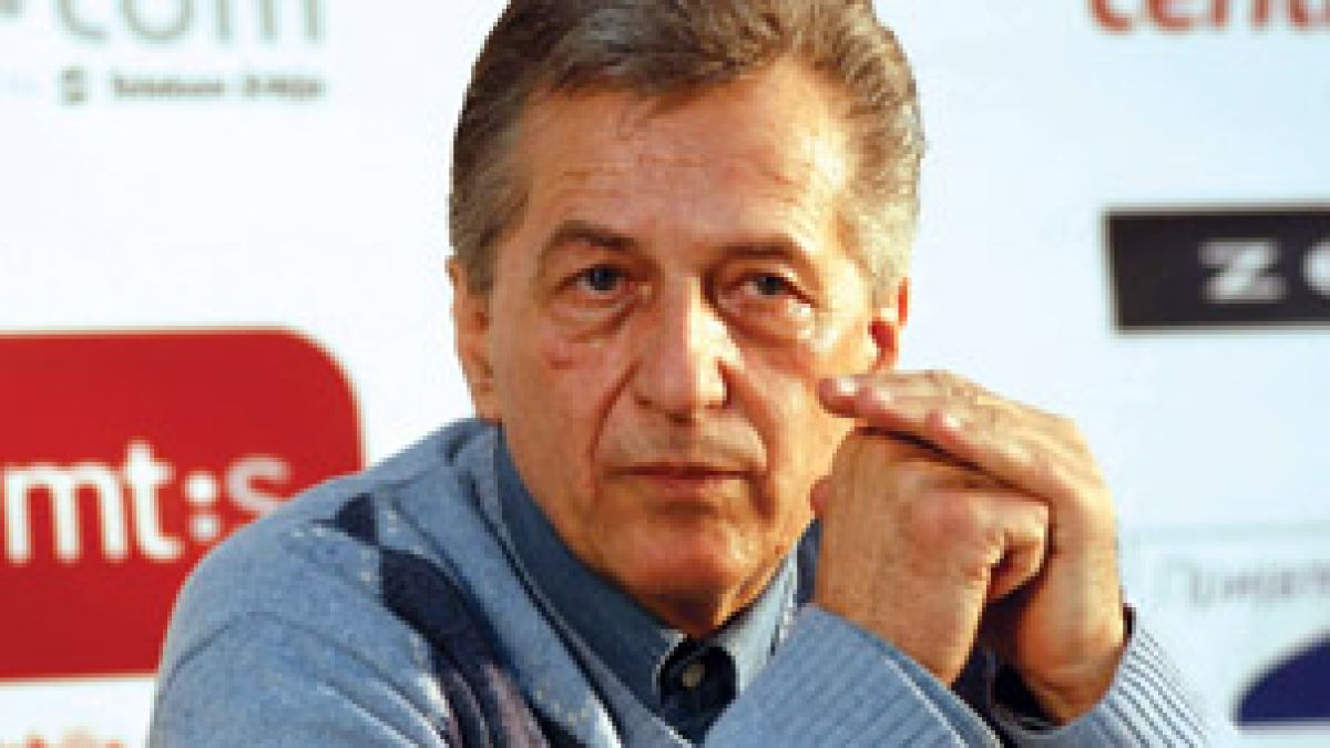 Мирослав Илич влиза в дипломацията