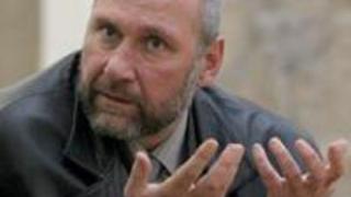 Проф. Николай Овчаров: Срещу мен се води кампания, която петни името ми