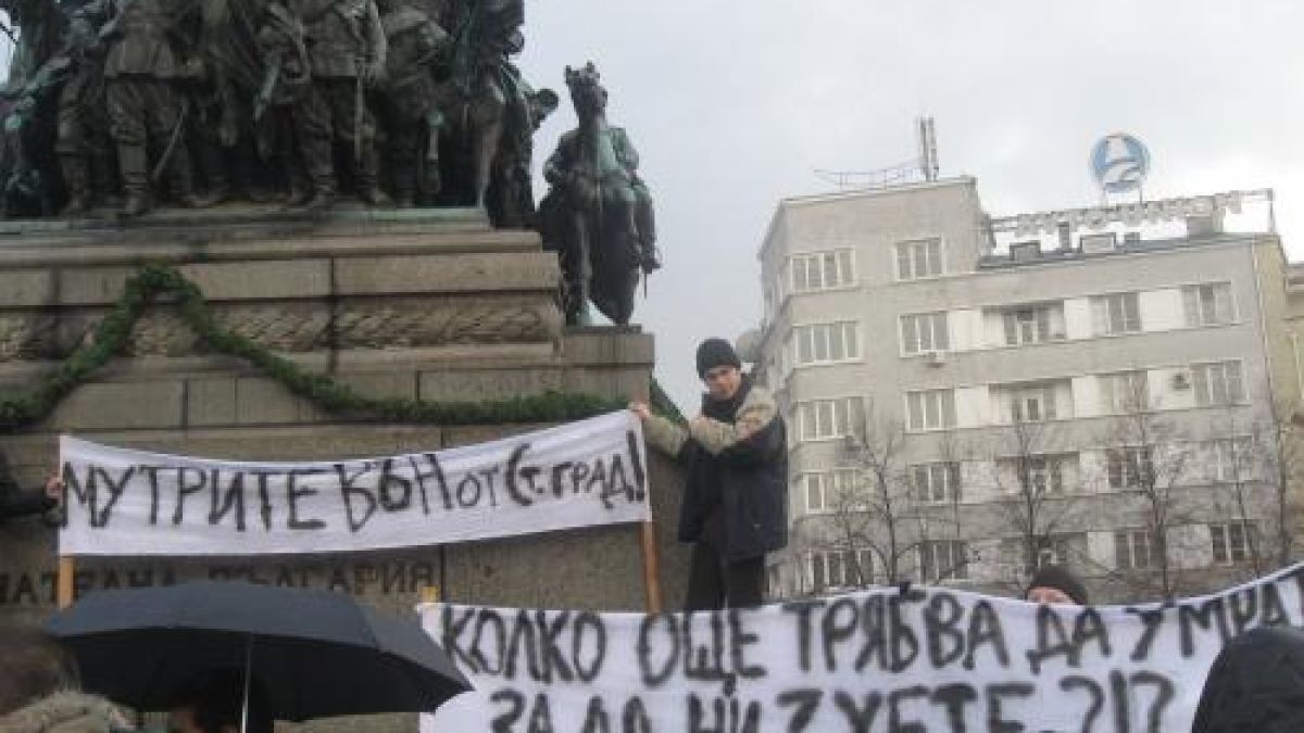 Битите студенти чакат становище на Борис Велчев