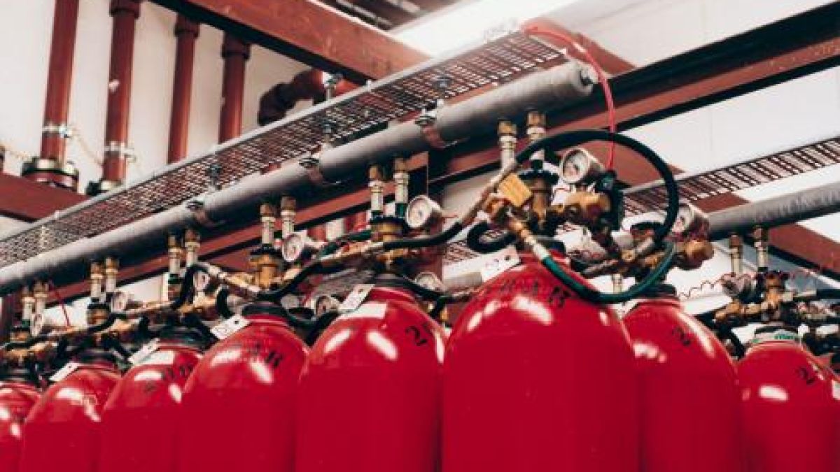 Експлозия на газ уби двама в Русия