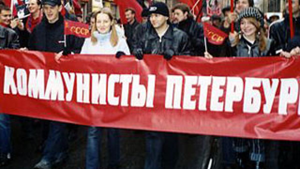 Предлагат да има паметници на жените на Ленин – съпругата и любовницата