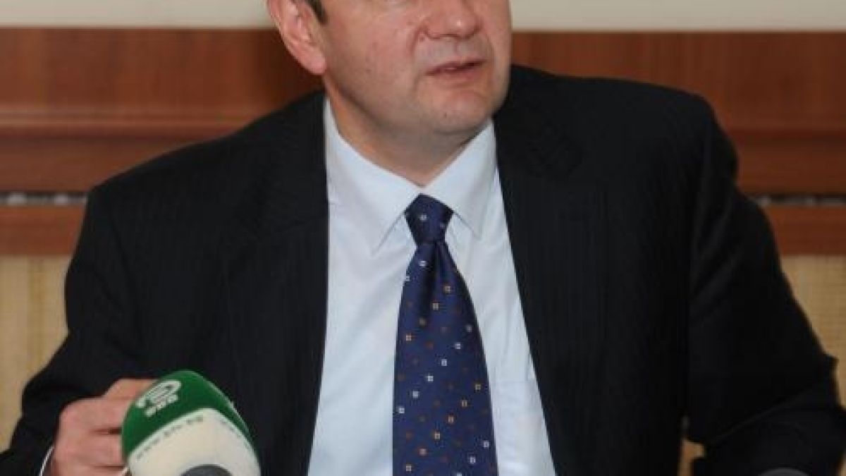 Миков:  Няма да се уволняват неудобните в МВР 