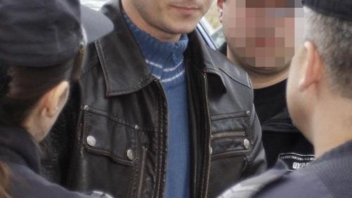Набиха убиецa на Радостина в ареста 
