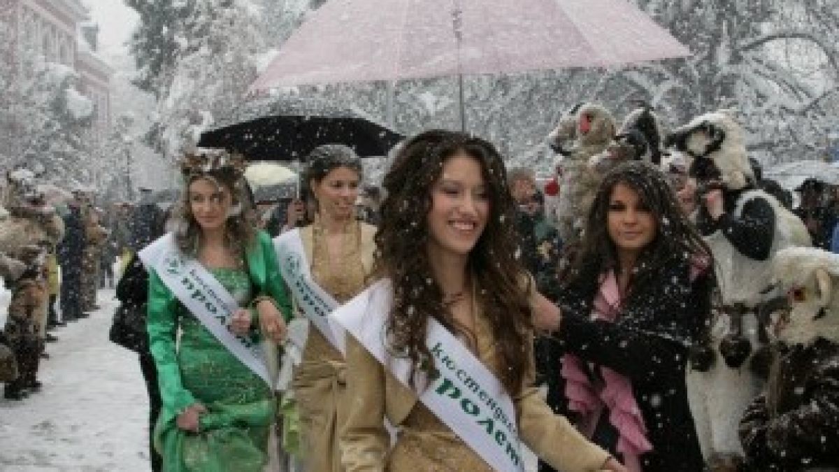Коронясаха „Мис Пролет 2009”