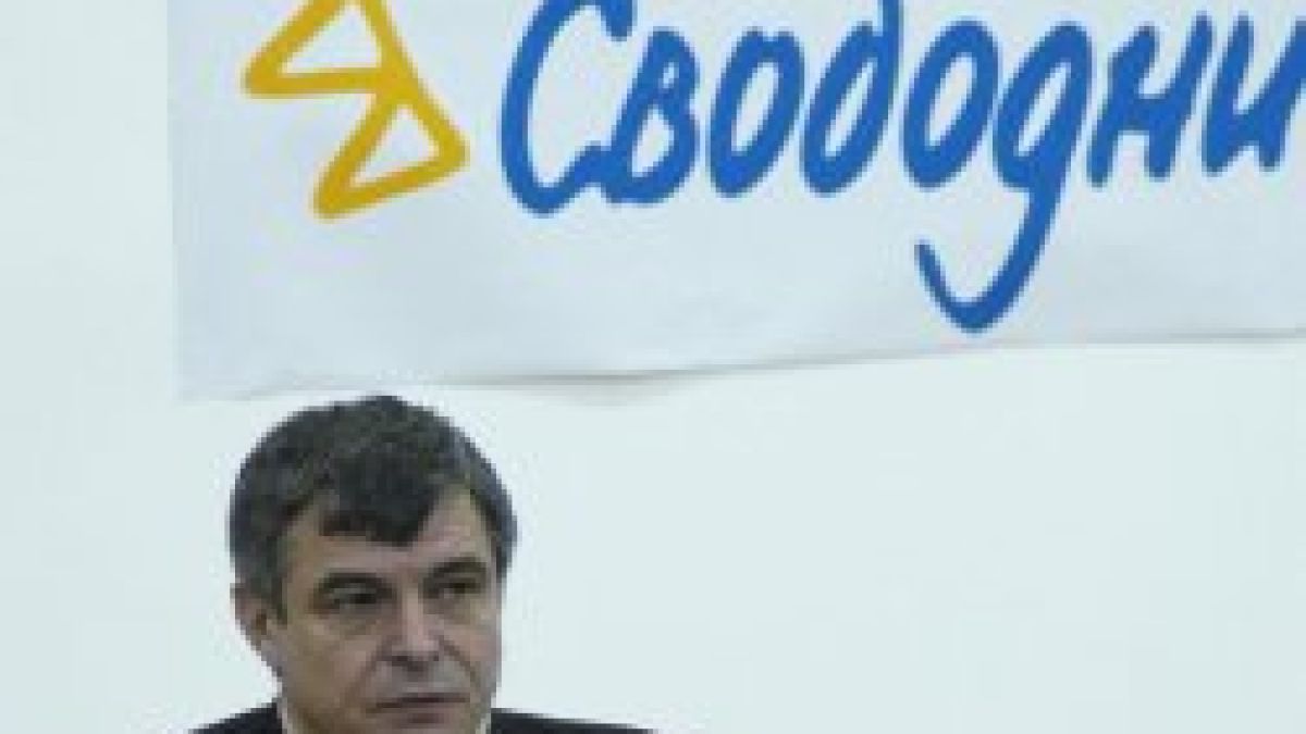 ССД против Костов, подозира дясно разединение