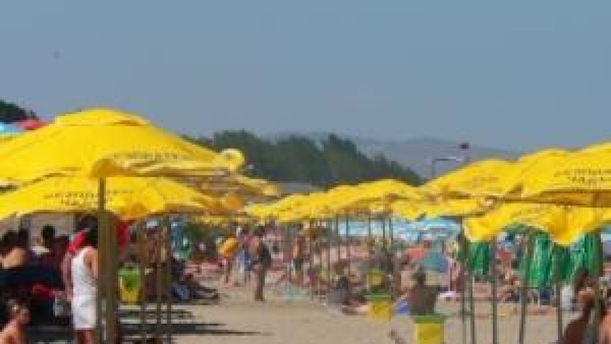 Чуждите туристи са намалели между 15 и 18 на сто