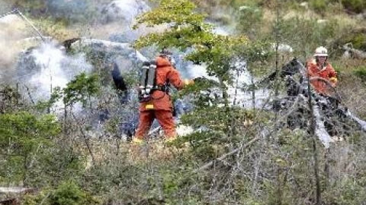 Двама загинали в катастрофа с хеликоптер в Ирландия