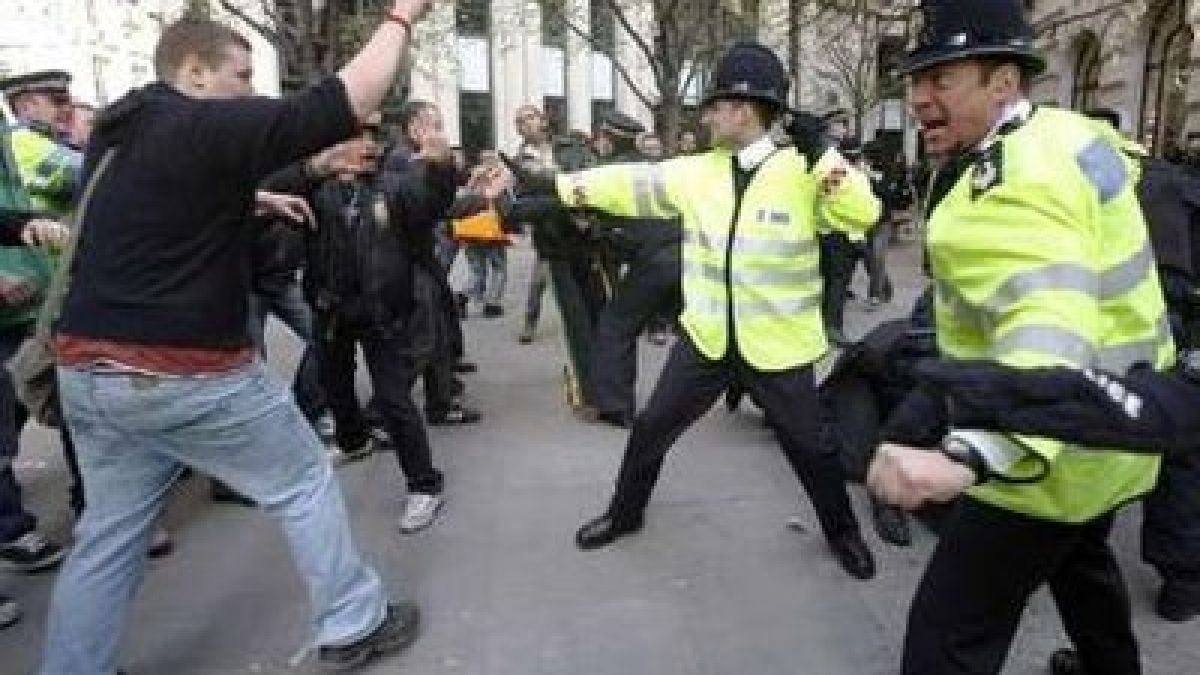 111 демонстранти срещу Г-20 арестувани в Лондон