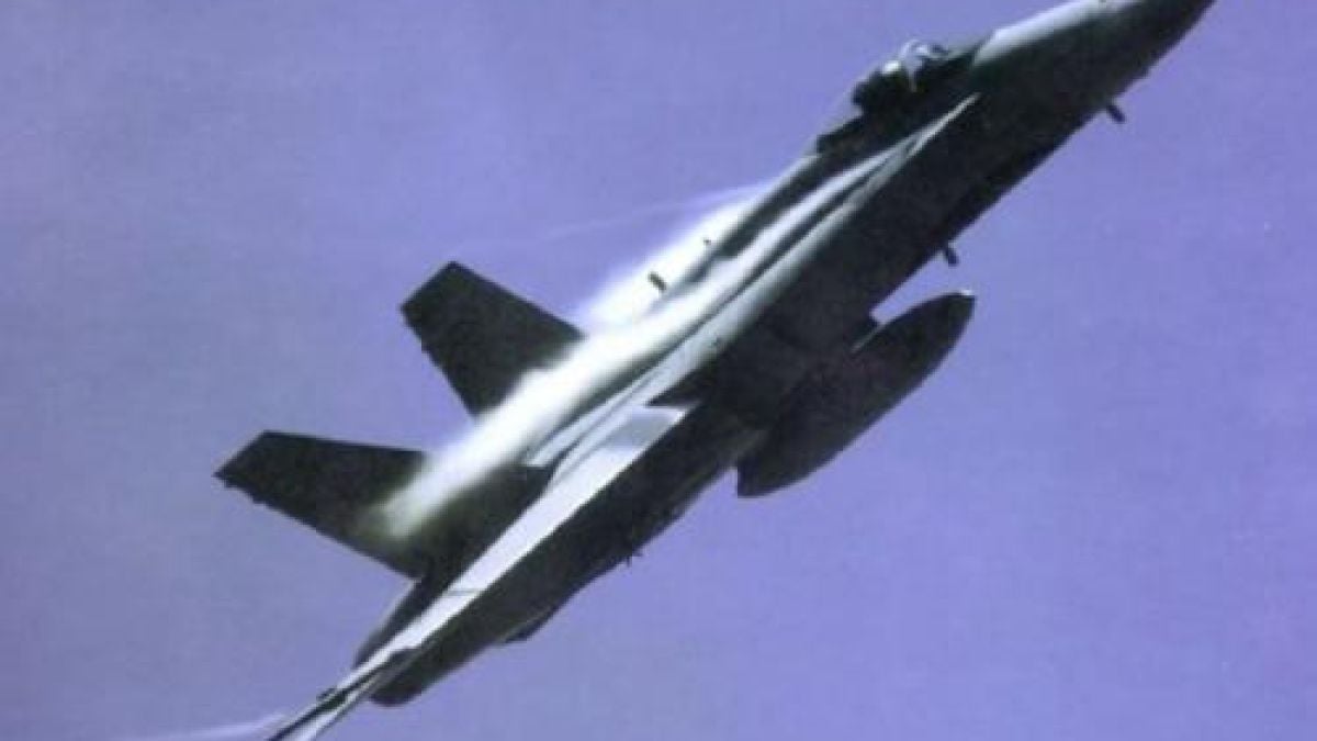 Изтребител "Ф-18" се разби в Испания, няма жертви 
