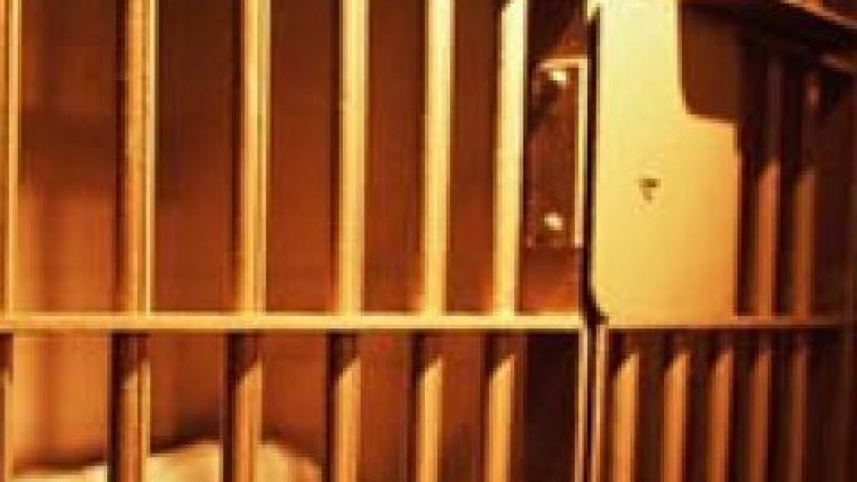 Пъхнаха зад решетките крадец на гориво