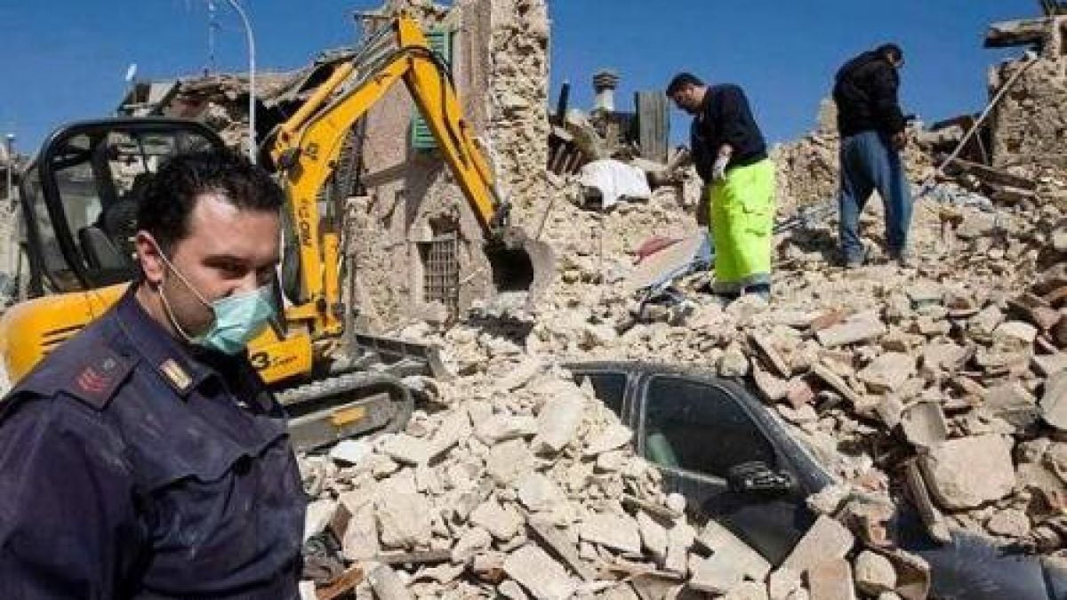 Броят на жертвите от земетресението в Италия надхвърли 70 души