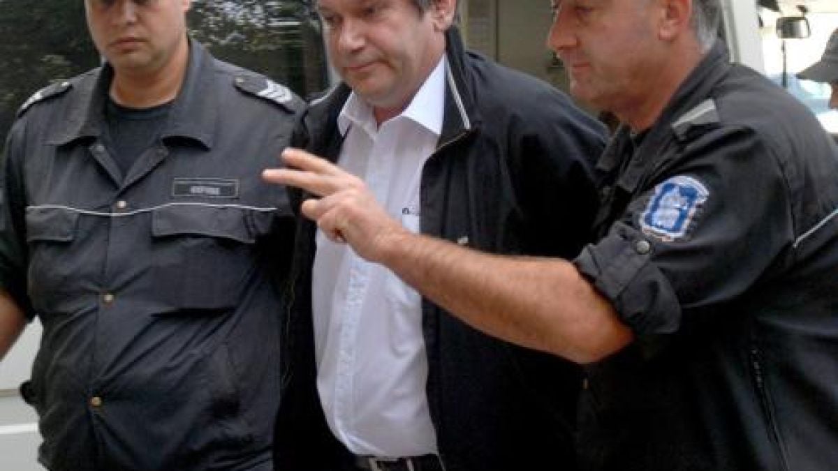 Данов на съд и за дрога 