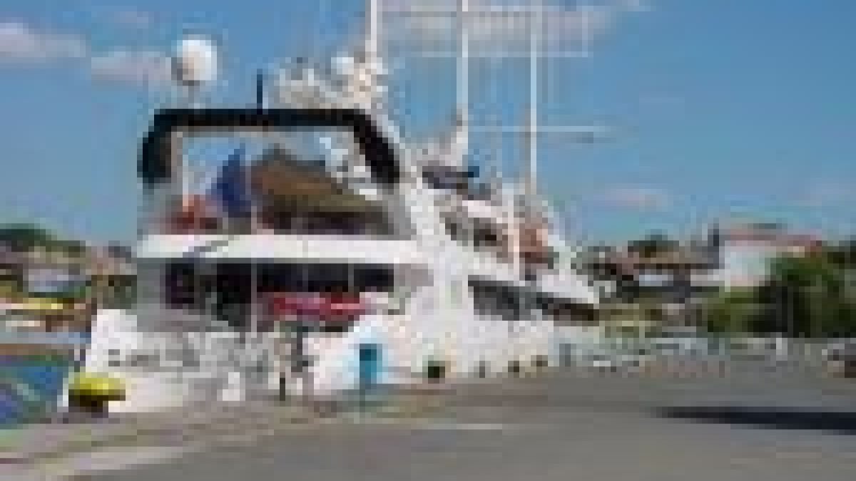 45 круизни кораба ще акостират в Несебър