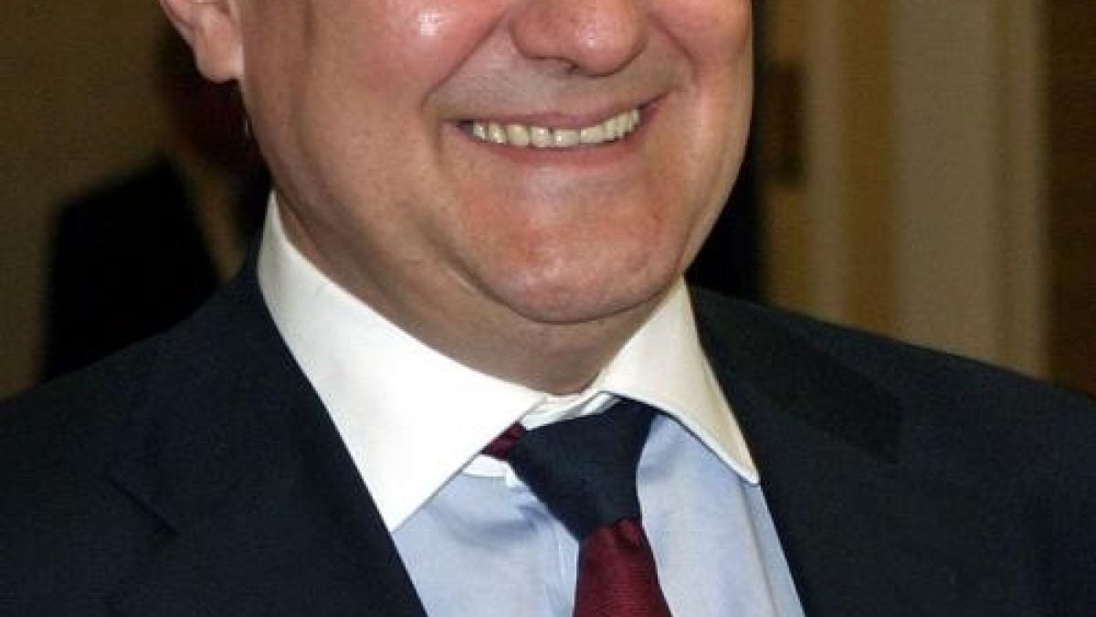 Амнистията ще огрее и Румен Петков
