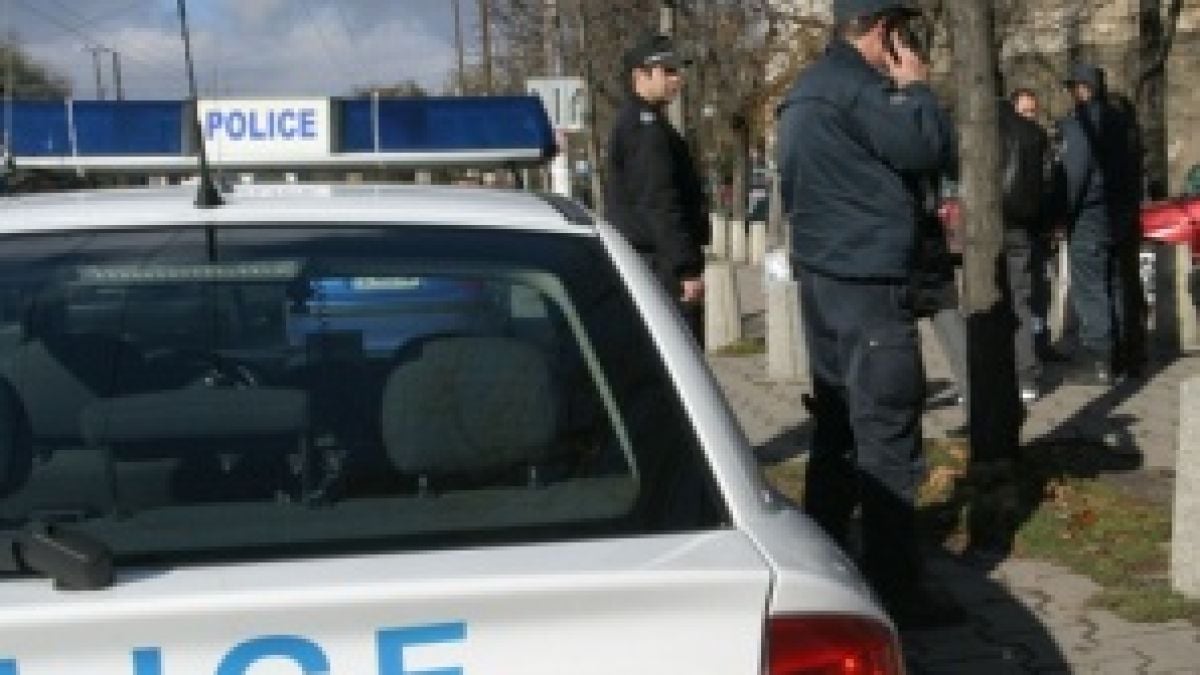Пиян шофьор се обърна в канавка