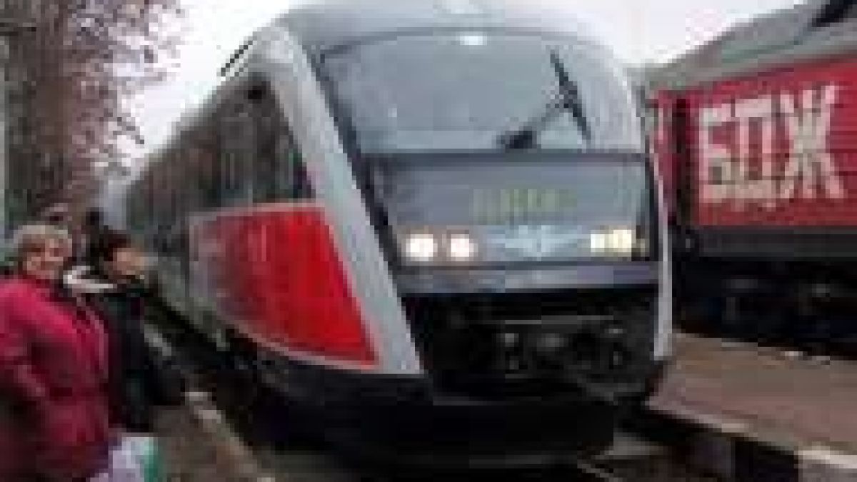 57-годишен се хвърли под влак в Ловеч