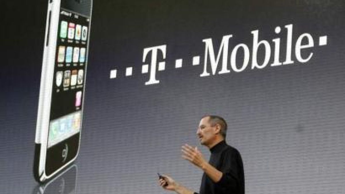 Голям срив в мрежата на T-Mobile, клиентите в паника