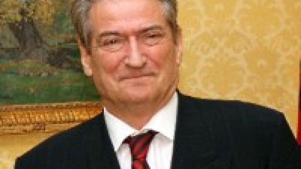 Албания официално връчи кандидатурата си за членство в ЕС
