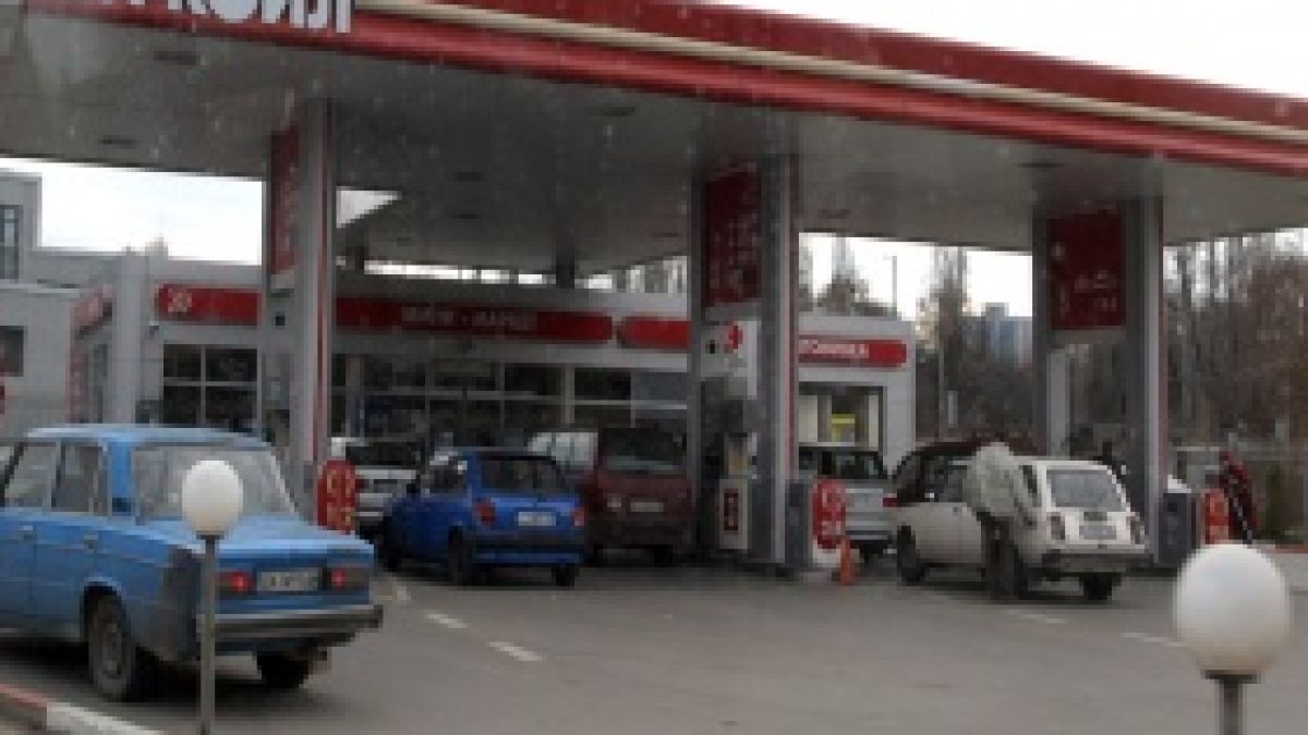 “Лукойл” вдигна цените на бензина и пропан-бутана