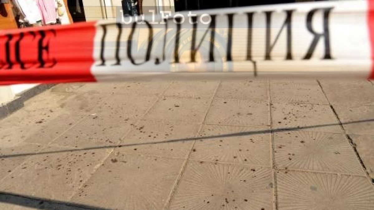 17-годишен уби 15-годишната си бременна приятелка 