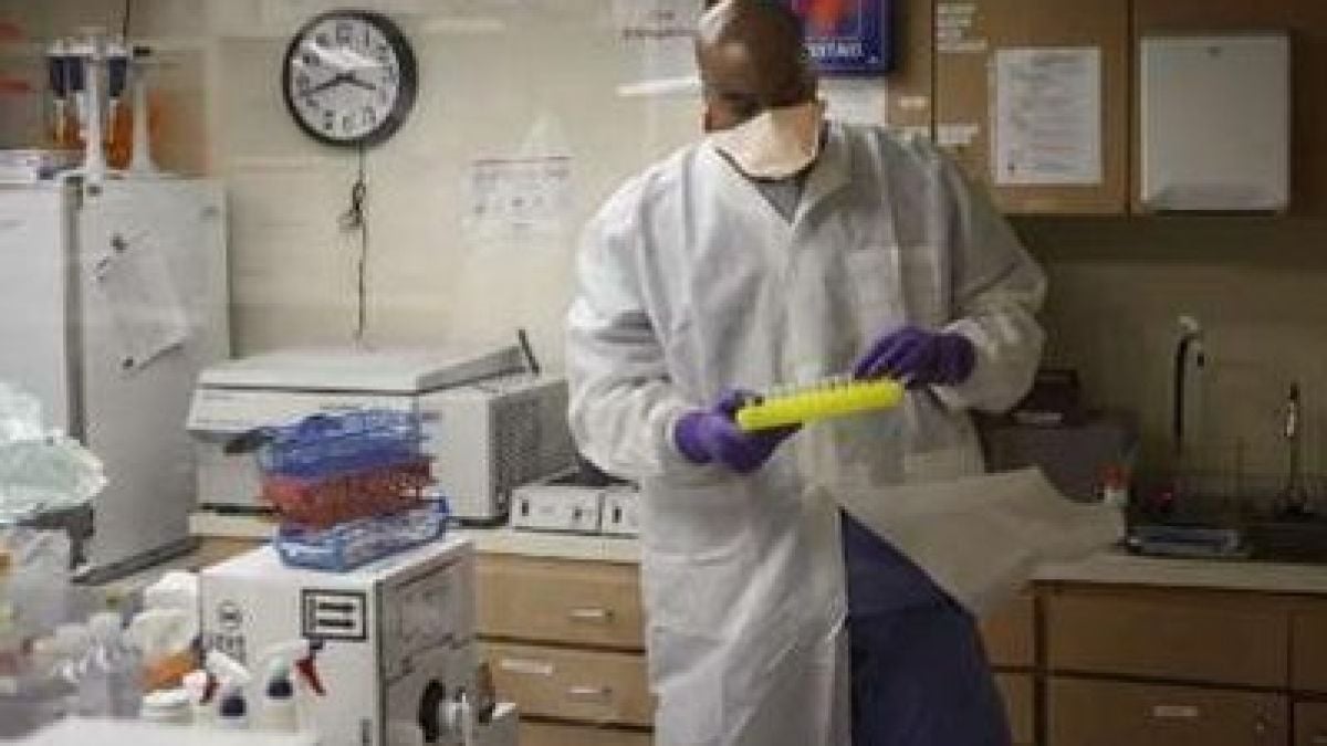 Потвърдиха първите два случая на заразяване с грип A/H1N1 във Франция