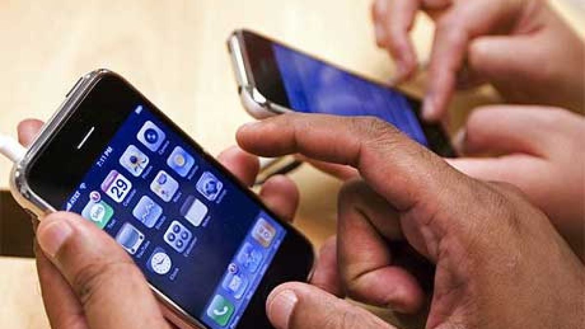 iPhone е най-ползван за лични цели