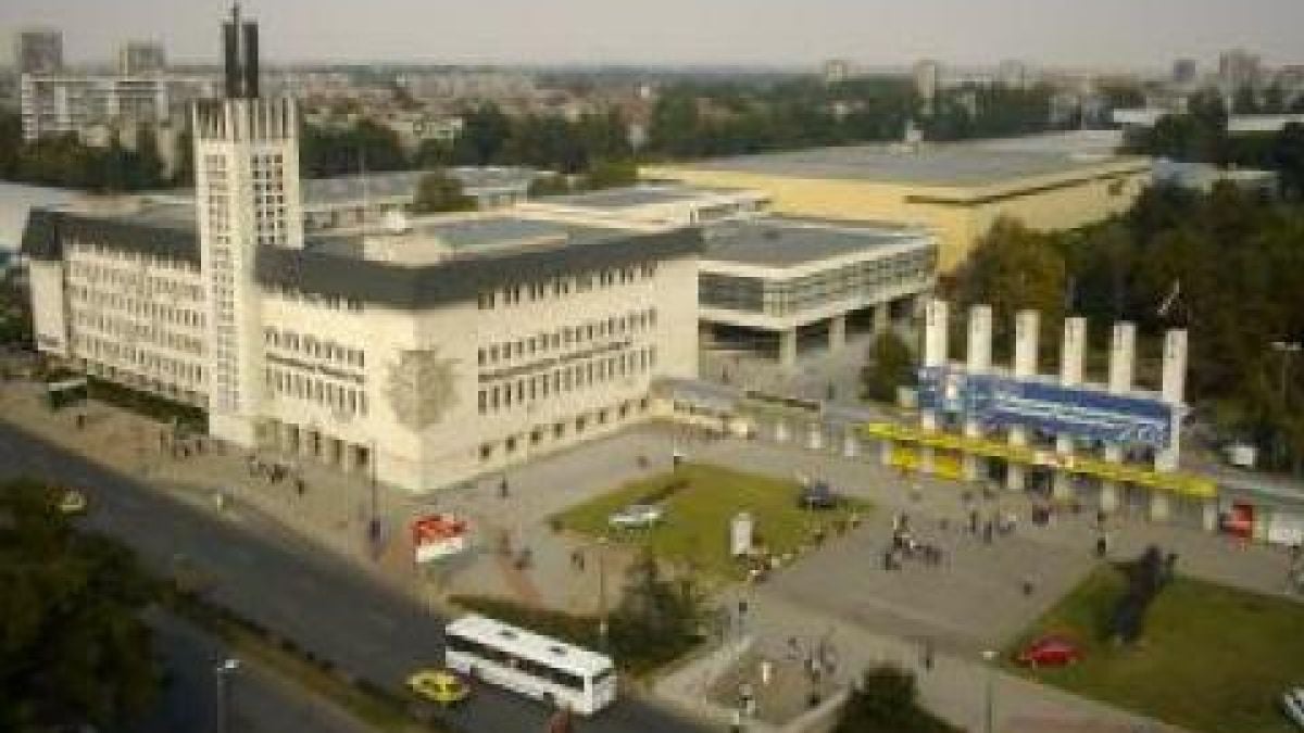 Георги Гергов праща в Париж един посетител на Пролетния панаир