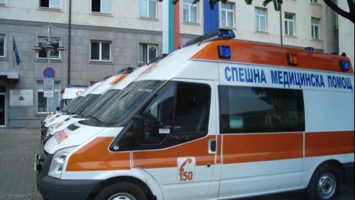 40 нови линейки получава Спешната помощ