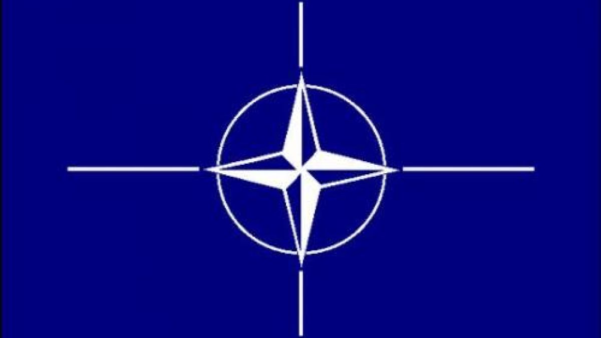 Джеймс Ставридис е новият главнокомандващ на НАТО в Европа