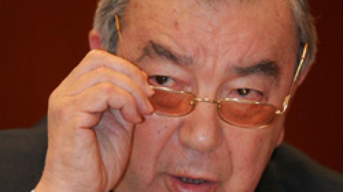 Евгений Примаков купил “сладки хапки” в Черна гора