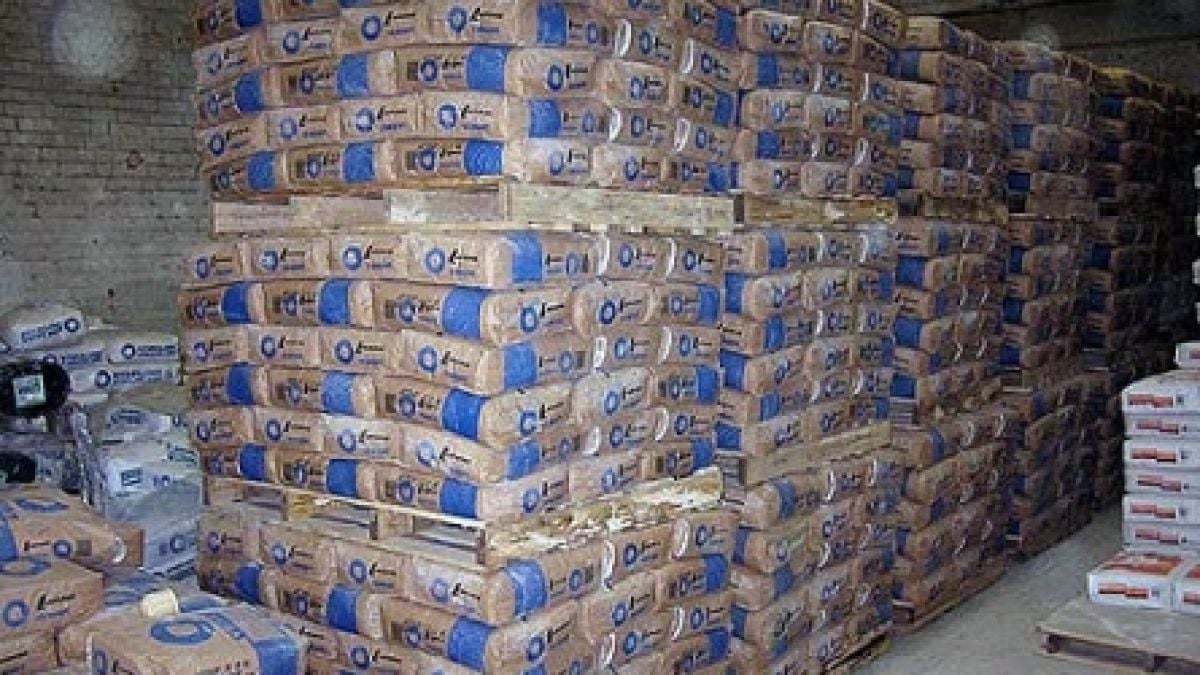 Отчаян опит на вносителите на опасен цимент да се задържат на пазара