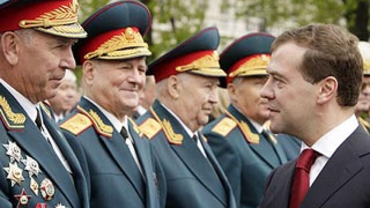 Медведев създаде комисия за борба с фалшифицирането на историята